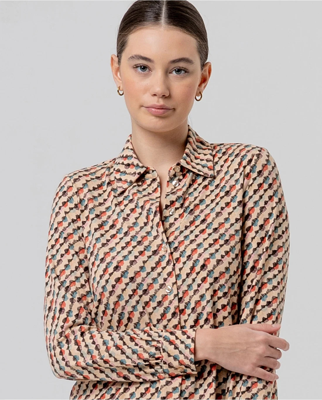 Camicia ampia stampa geometrica 556CAVA113 02 SURKANA 