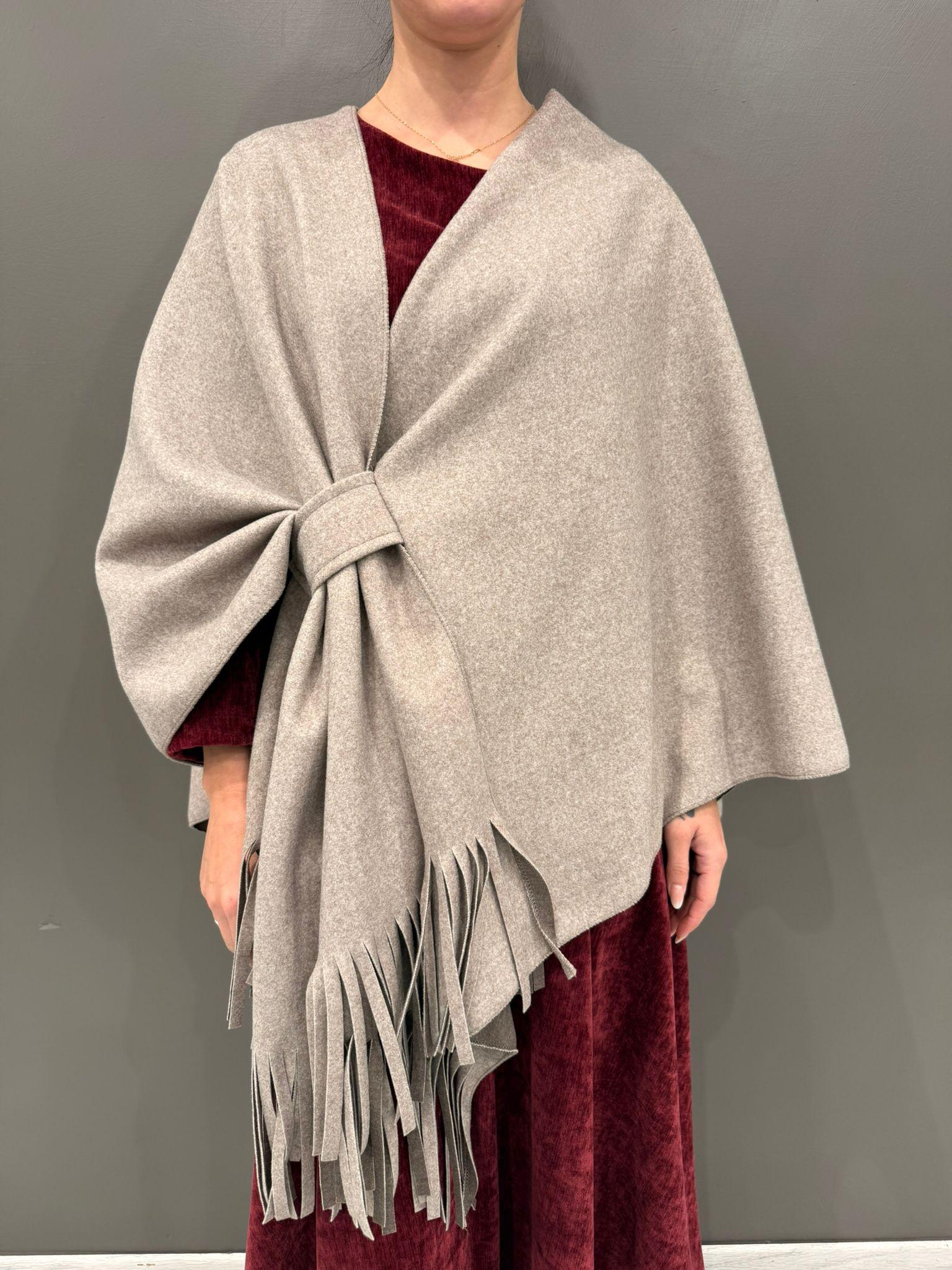 mantella  con frange L5519 BE REBECCA 