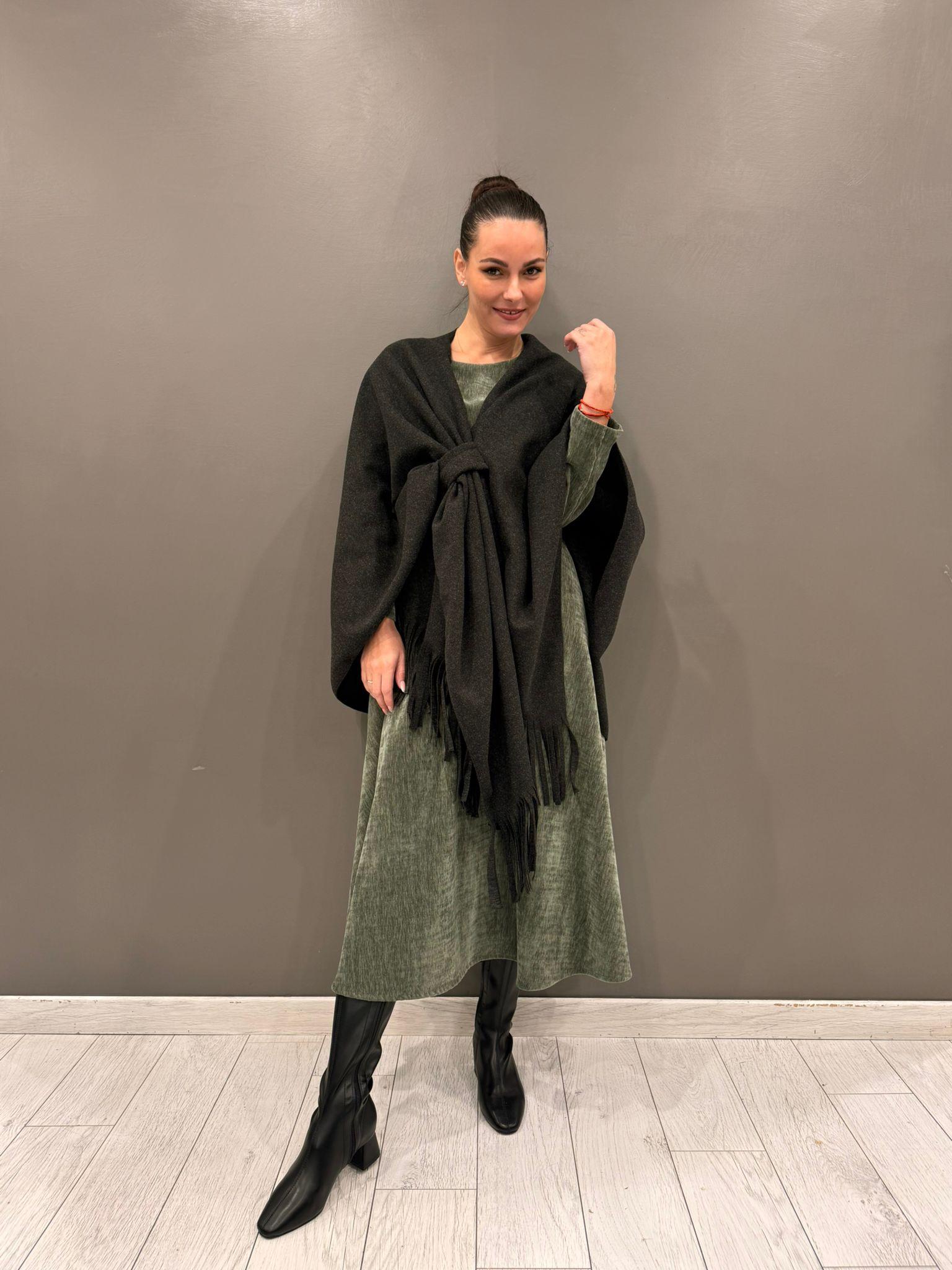 mantella  con frange L5519 GR REBECCA 