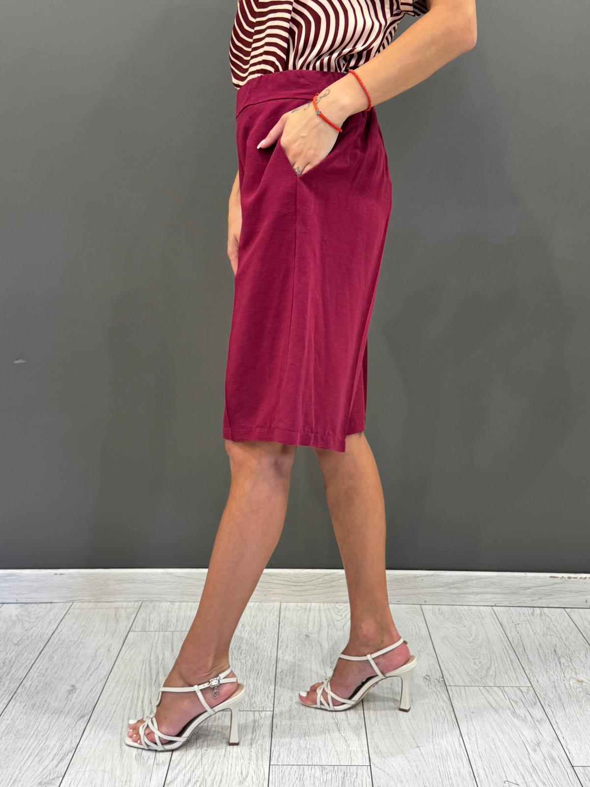 Bermuda in viscosa e lino  80% viscosa, 20% lino CB563-25 VI REALI 