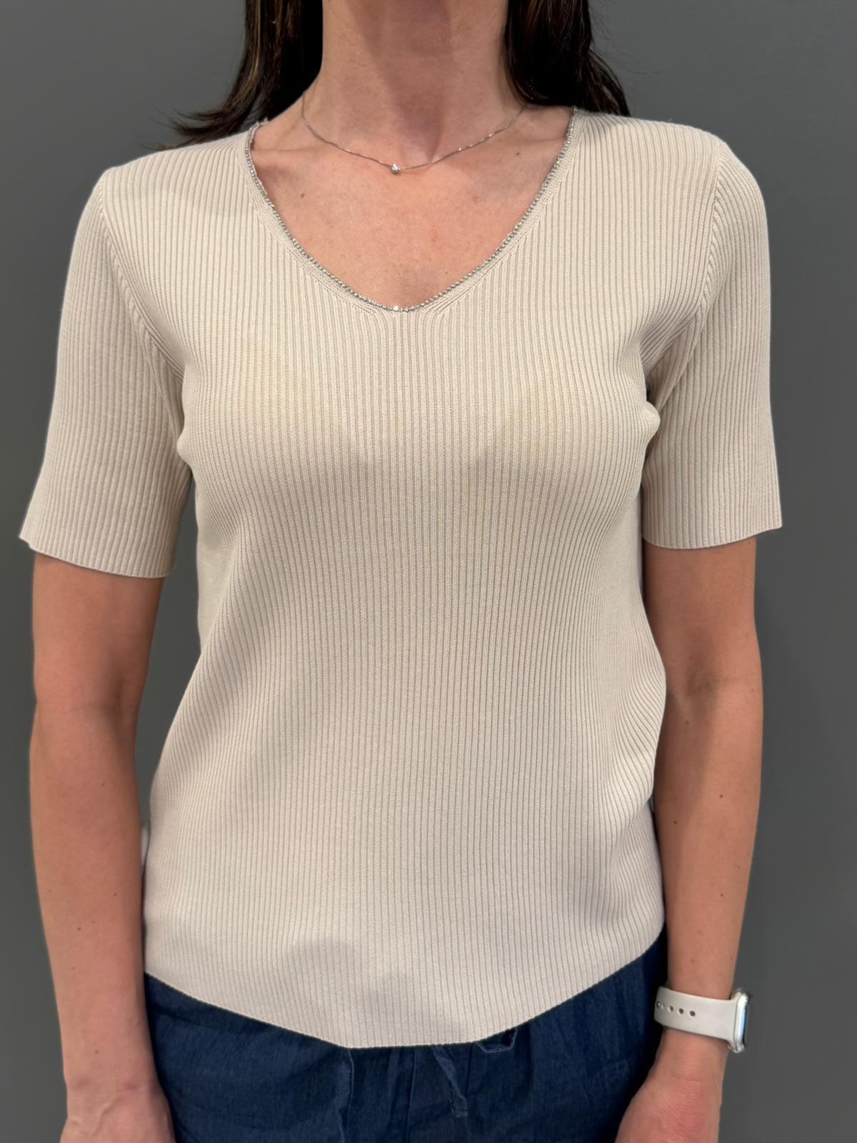 Maglia manica corta con strass a v