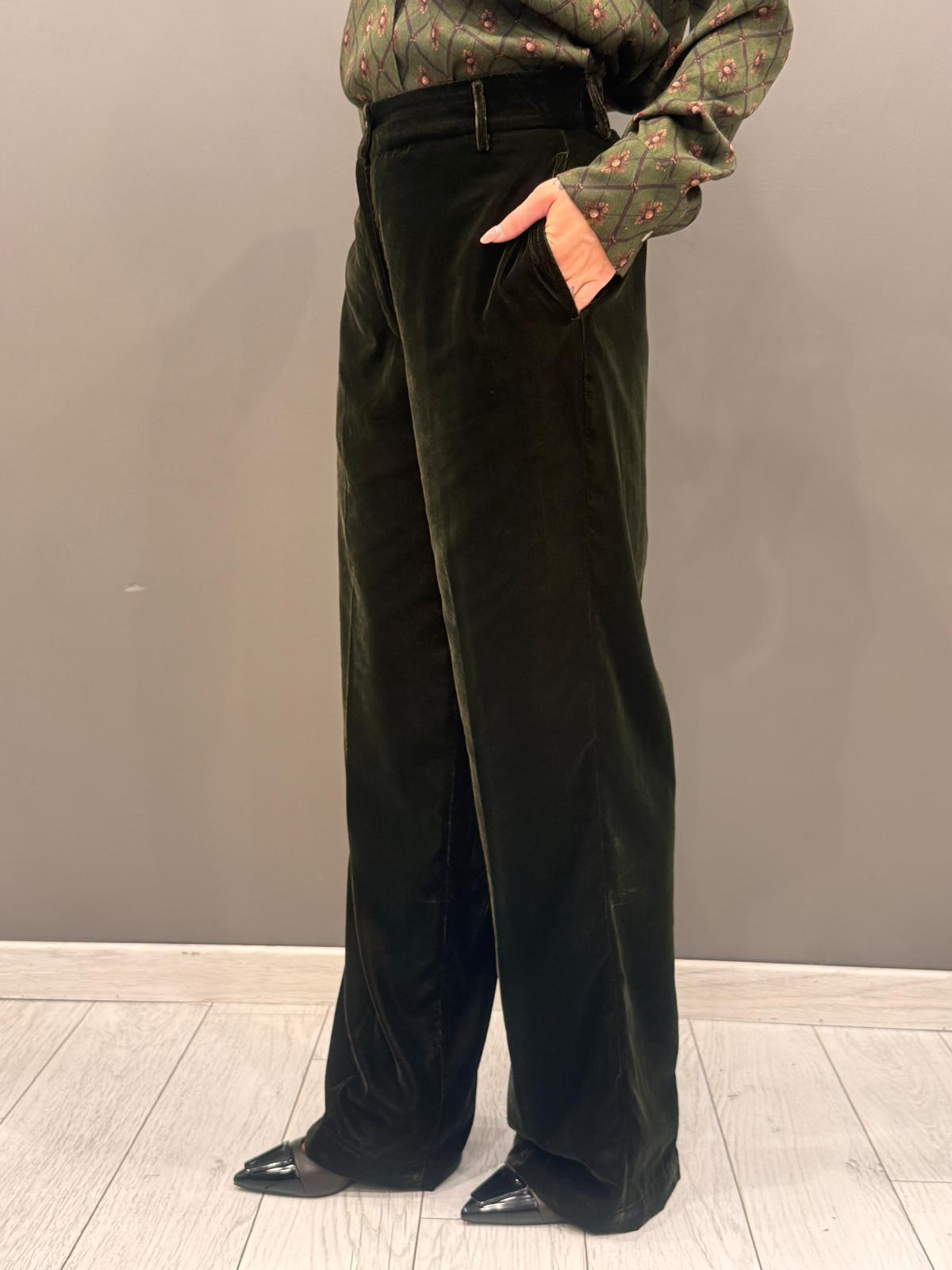 Pantalone in velluto verde 25579 V4 WU'SIDE 