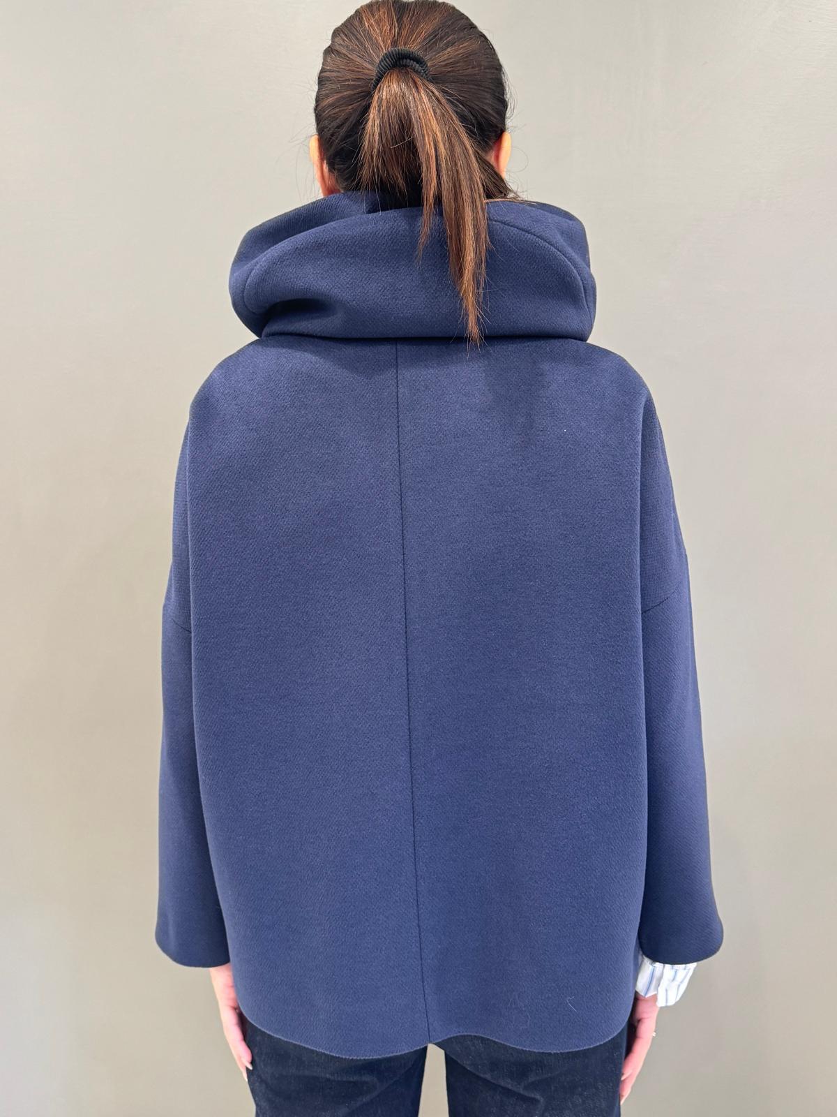 Cappotto corto collo alto e tasconi 20453 BL CRISTINA GAVIOLI 