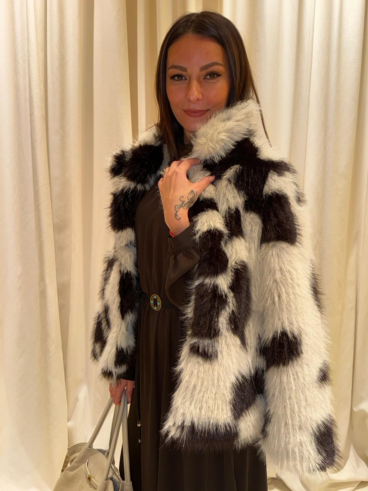 Cappotto ecopelliccia 20816970 1710381 B YOUNG 