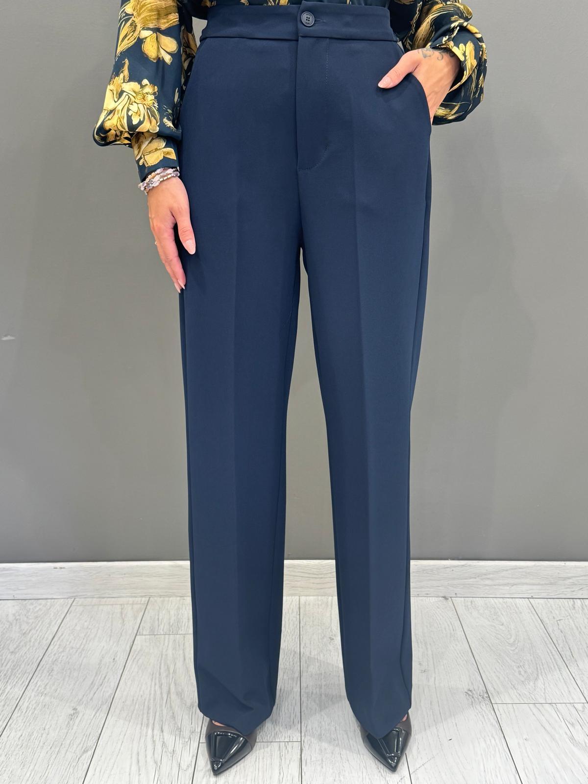 tailleur sartoriale con bottoni oro 20434 BL CRISTINA GAVIOLI 