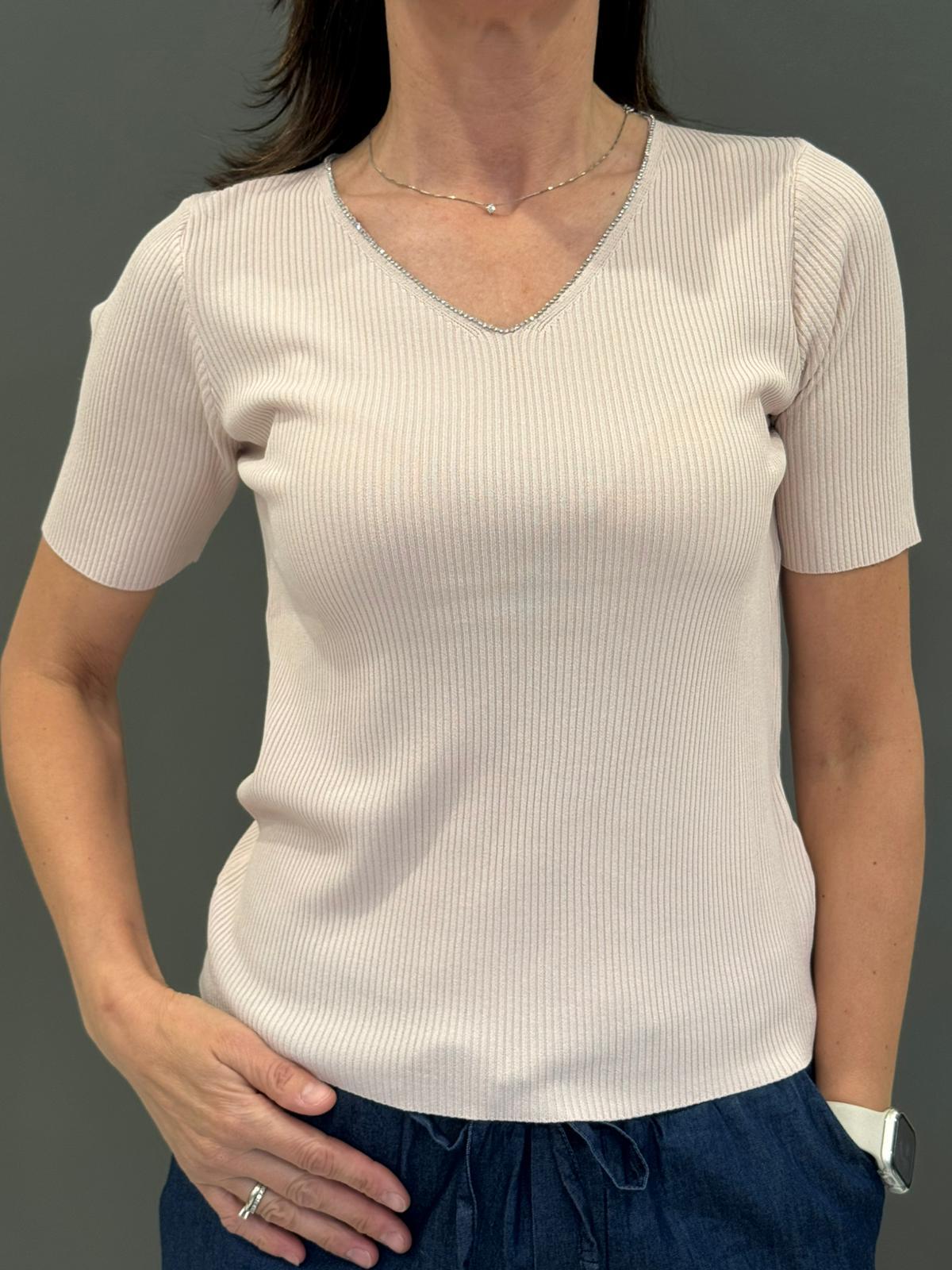 Maglia manica corta con strass a v