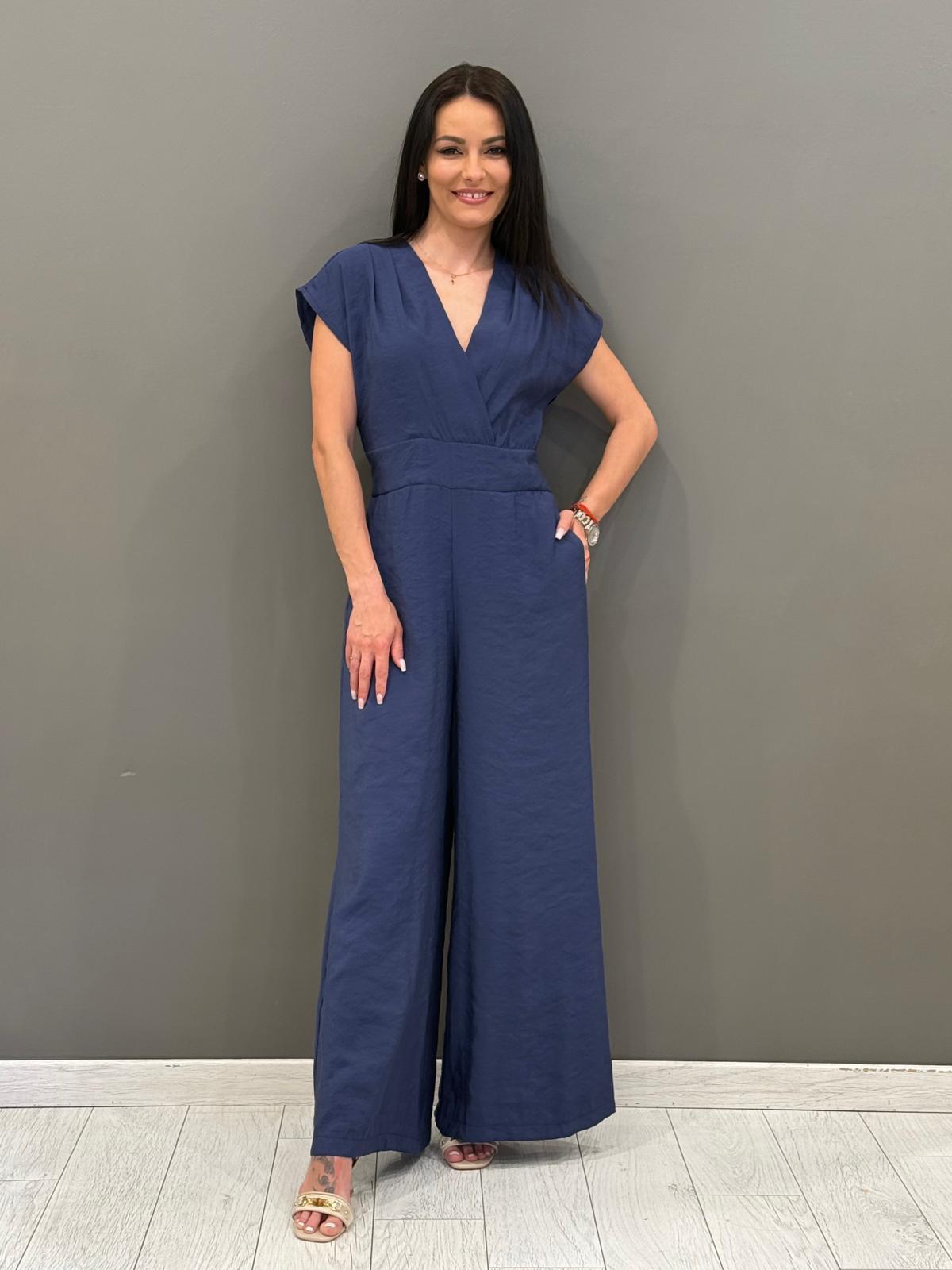 Tuta con pantalone a palazzo in tessuto modal