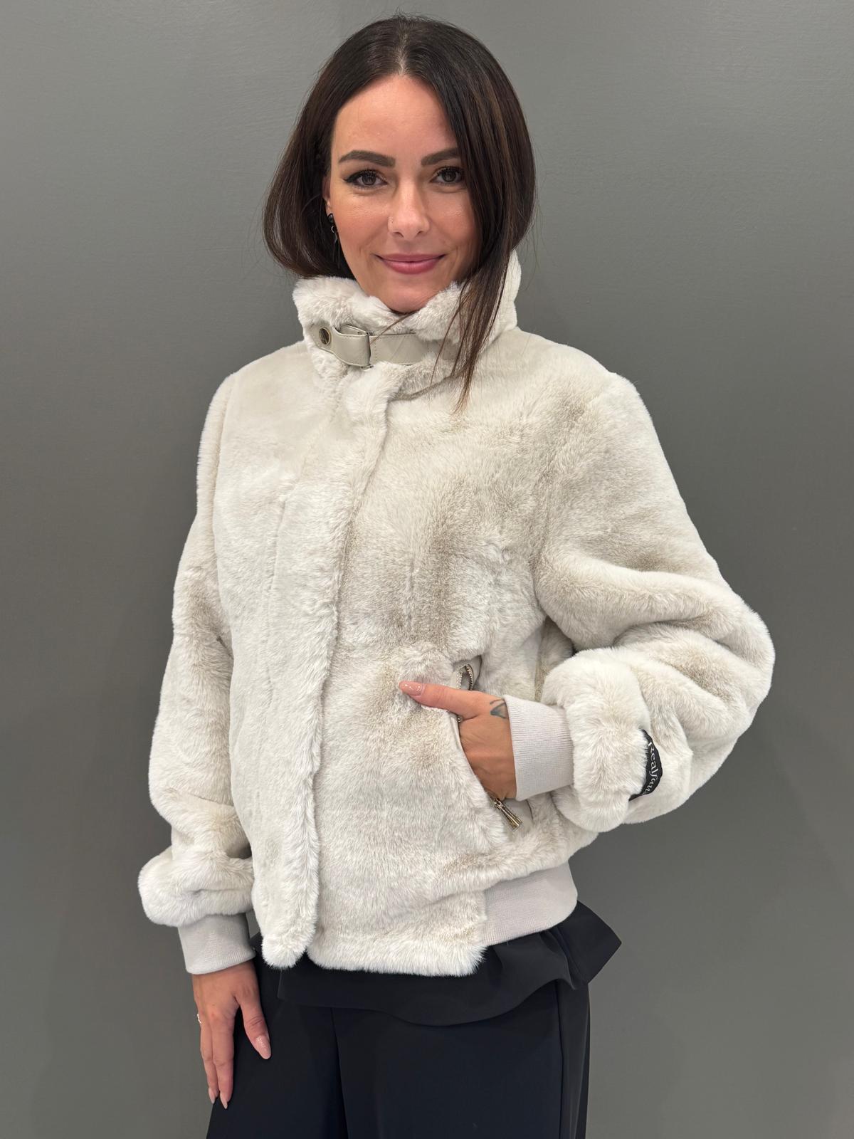 Giacca corta in pelliccia sintetica AMBRA BE REALI 