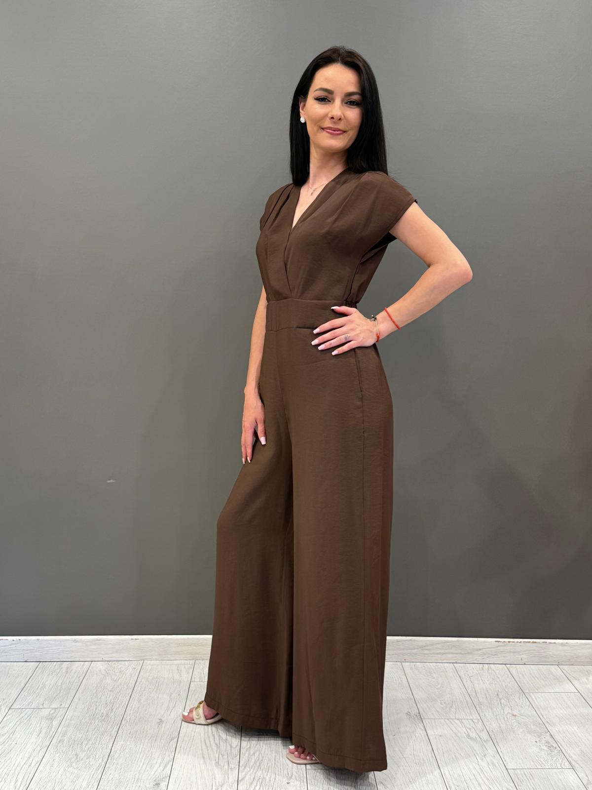 Tuta con pantalone a palazzo in tessuto modal