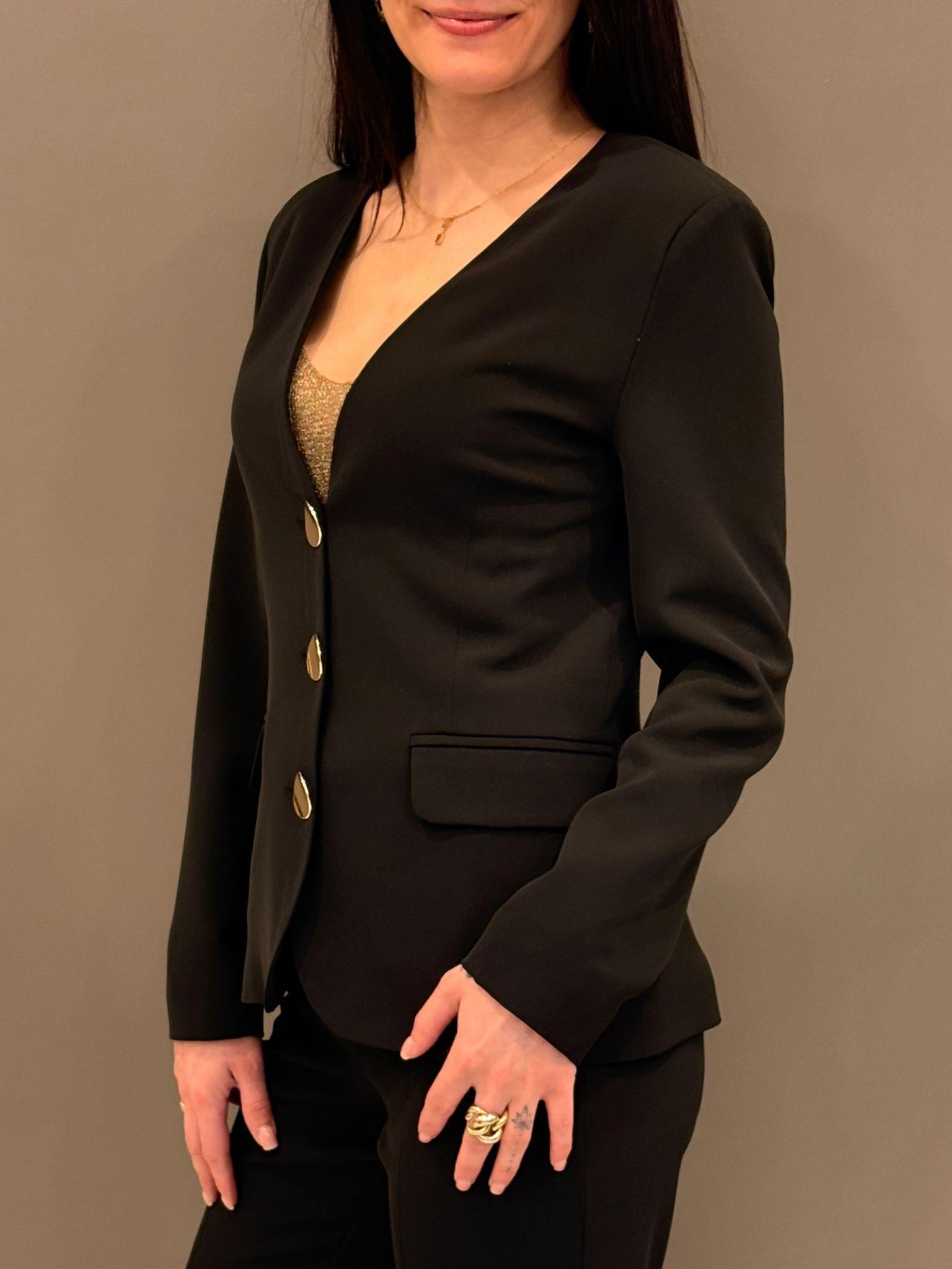 Giacca sfiancata bottoni oro 31624 1 CRISTINA GAVIOLI 
