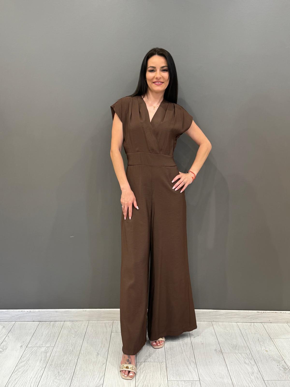 Tuta con pantalone a palazzo in tessuto modal