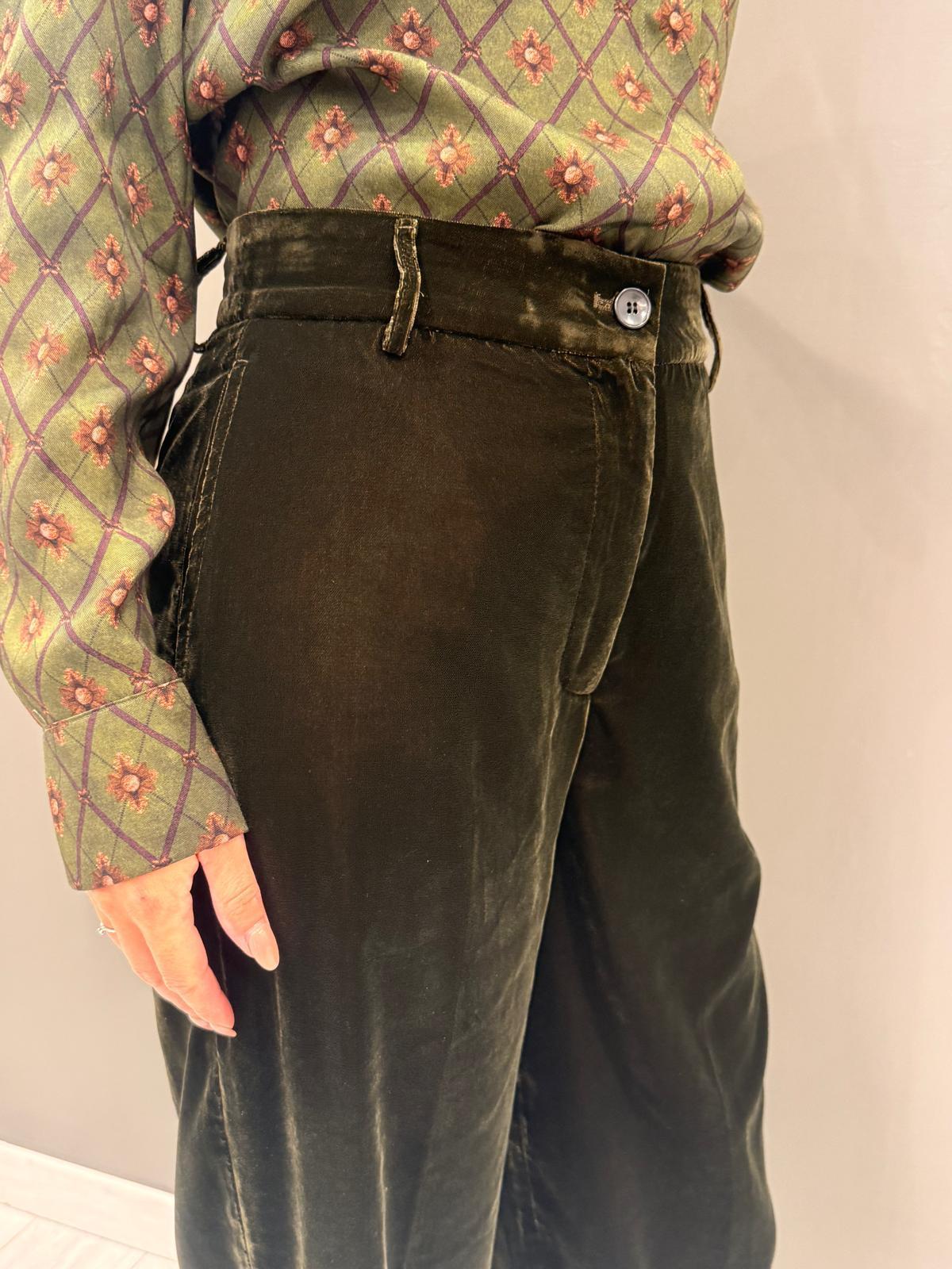 Pantalone in velluto verde 25579 V4 WU'SIDE 