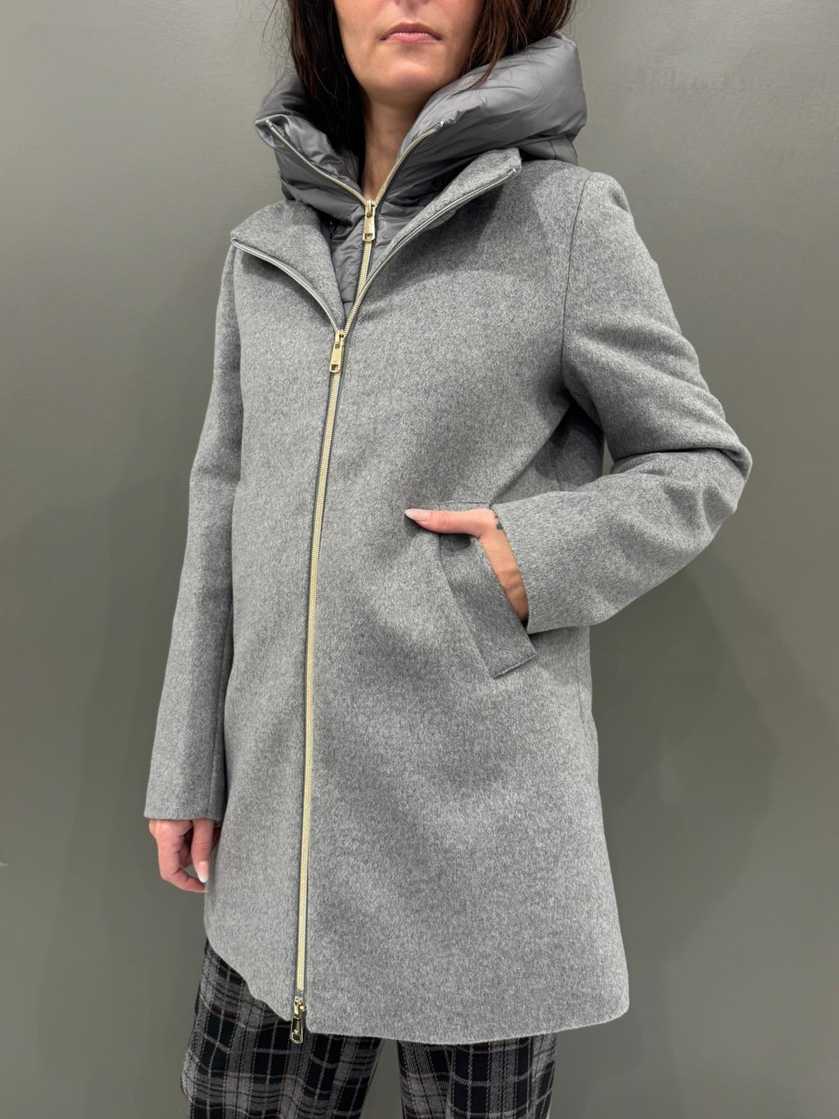 Cappotto con zip e pettorina imbottita 20352 GR CRISTINA GAVIOLI 
