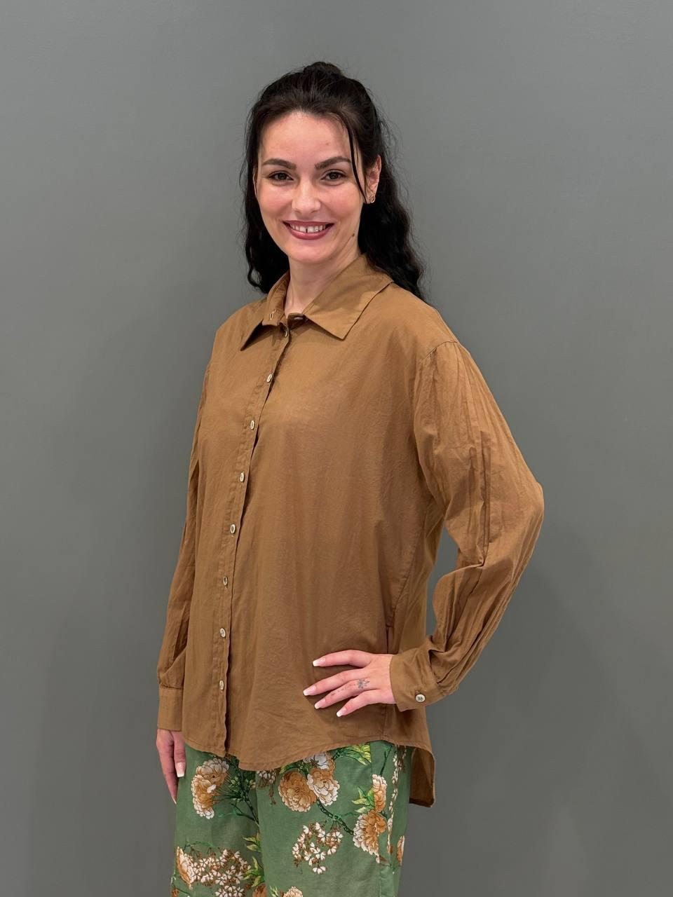 Camicia collo a uomo over tinta unita