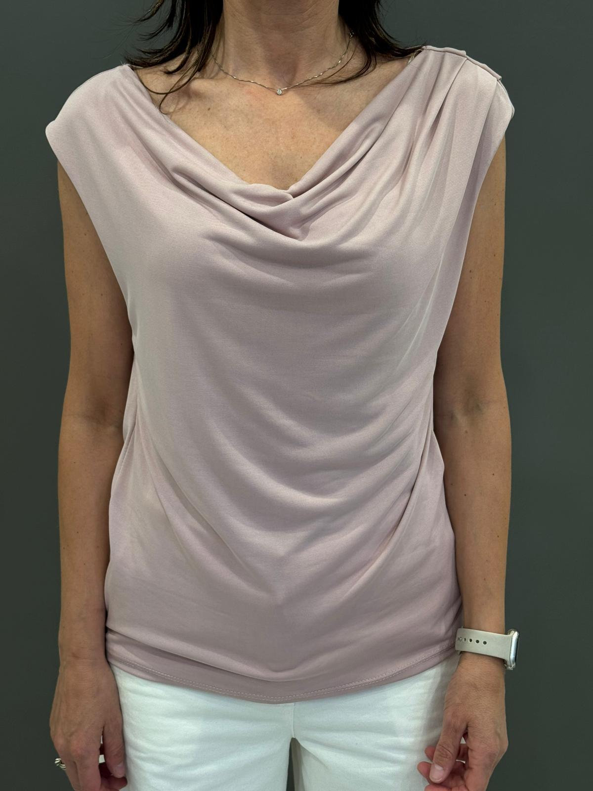 top spalla larga con drappeggi