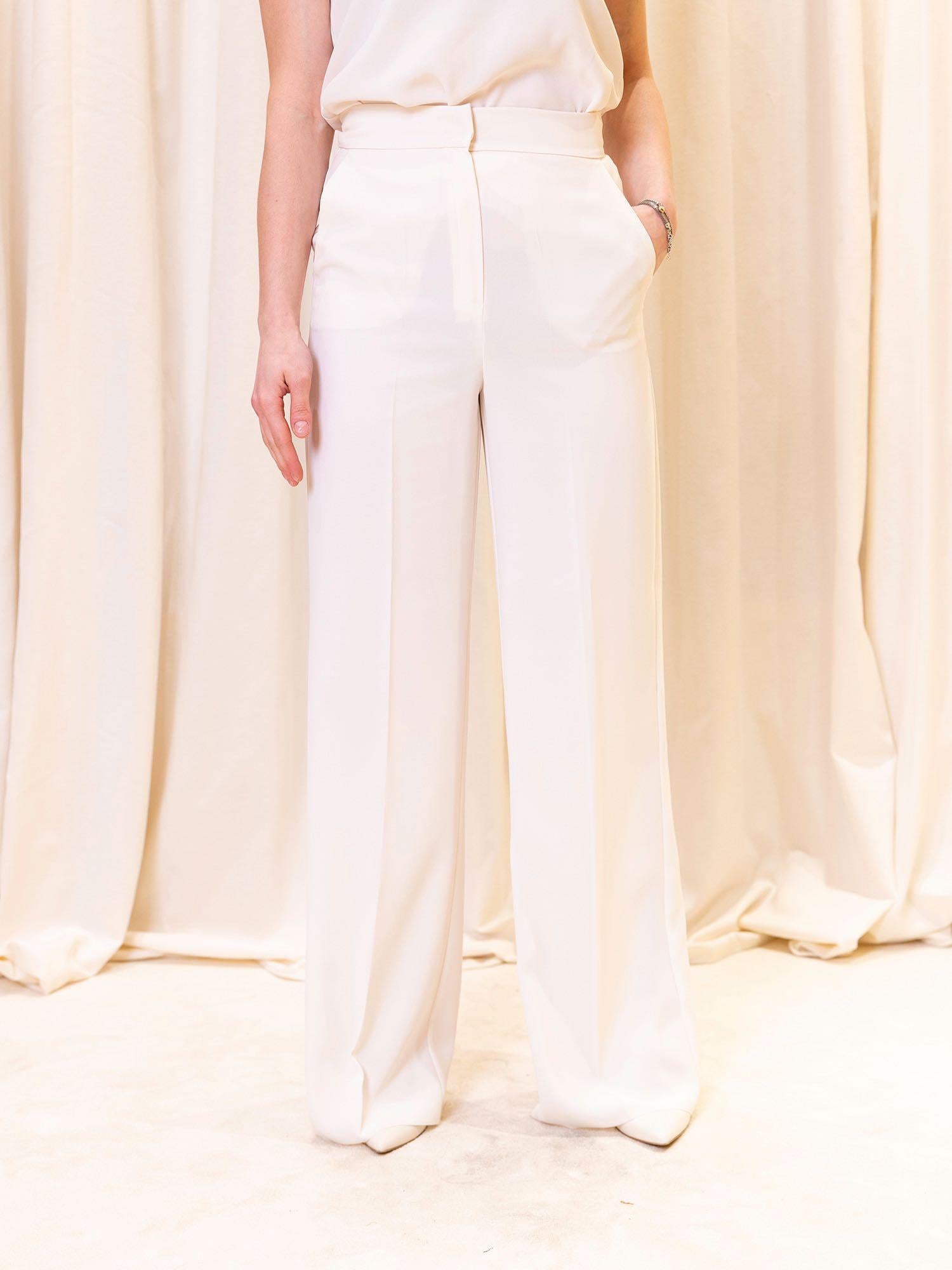 Pantalone in envers satin con piega stirata