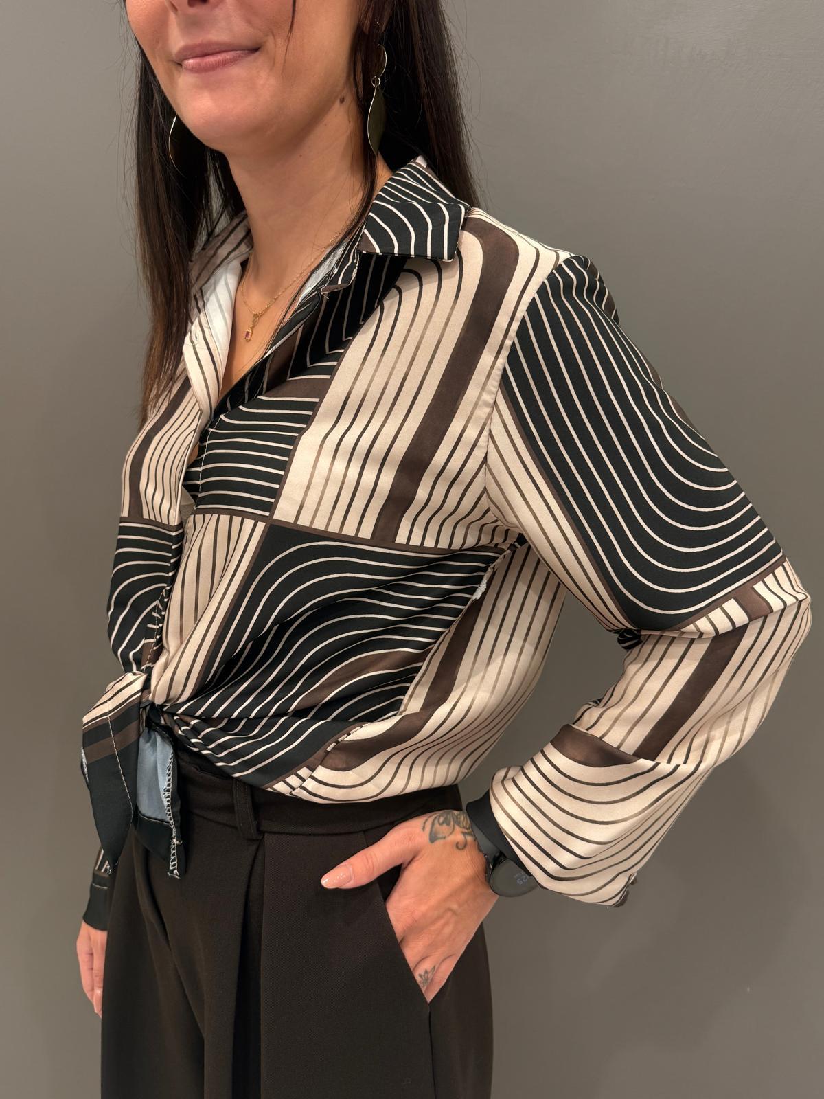 Camicia fantasia geometrica bianco  nero e beige 3957FR31 NEBU REBECCA 