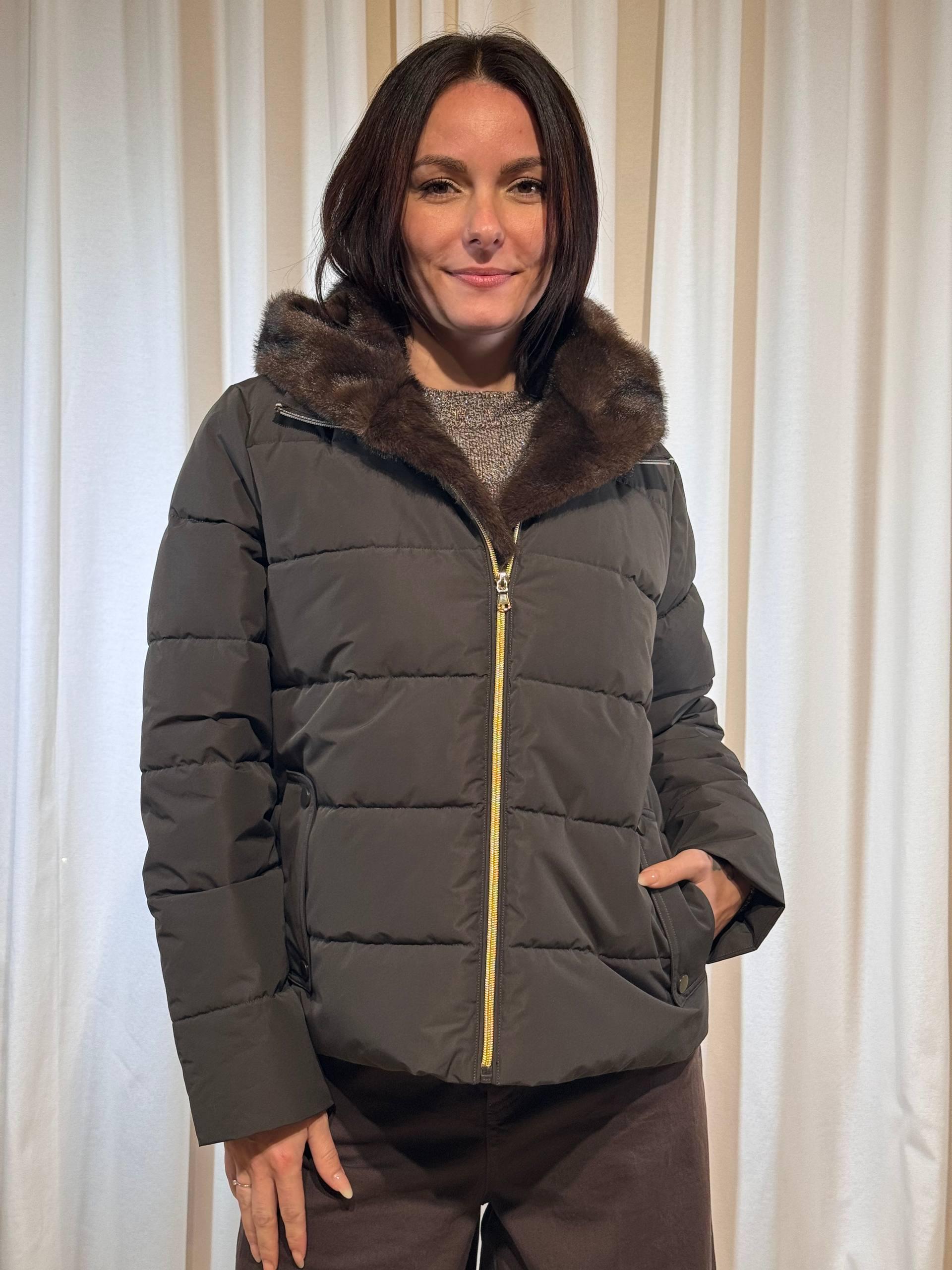 Piumino corto con interno pelliccia eco RETORE 003 EMME MARELLA 