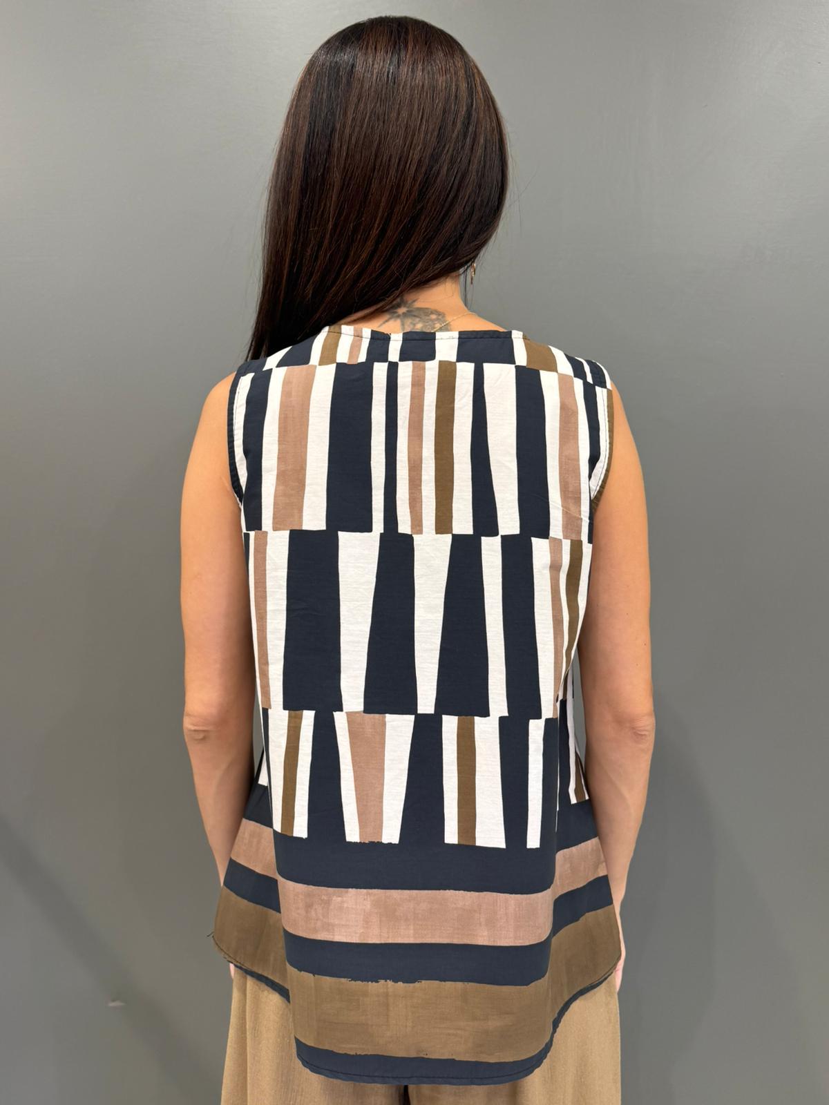 Top smanicato in 100% cotone con stampa geometrica 19053-191 NECI REBECCA 