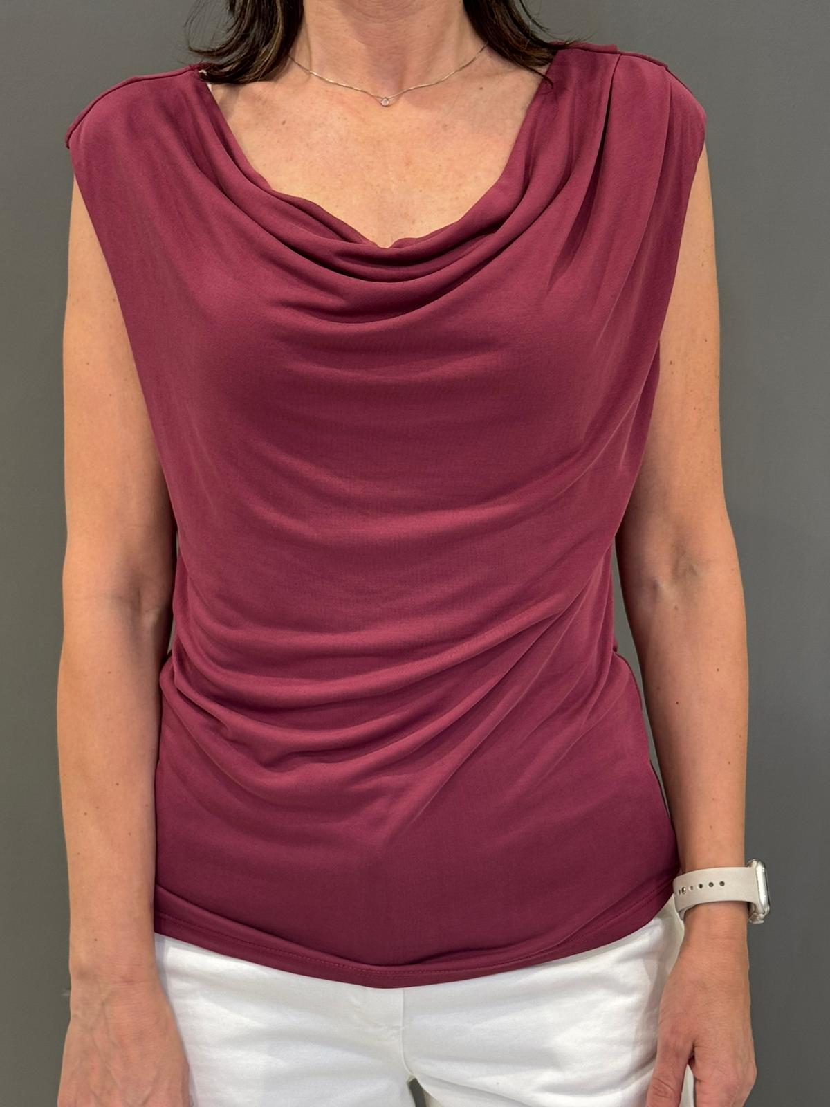 top spalla larga con drappeggi