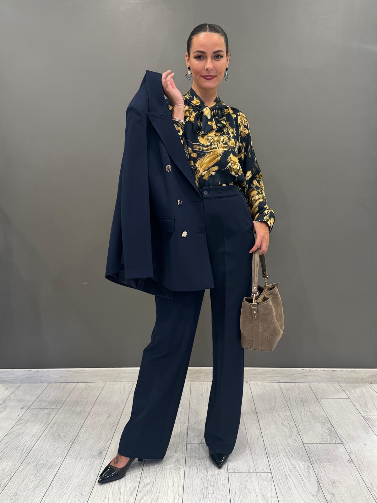 tailleur sartoriale con bottoni oro 20434 BL CRISTINA GAVIOLI 